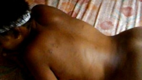 පදම් කළ Brunette Rides A Hard Cock