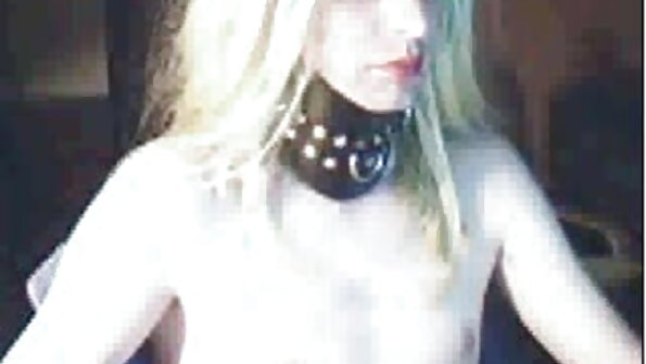 සිගරට් බොන කෙල්ල විනෝද වෙනවා