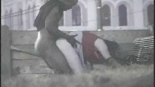 Xanders Throbbing Rod සමඟ ආපසු ගෙවීම