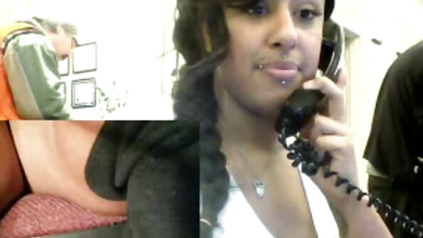 Scarlet Rose Finger Her Minge